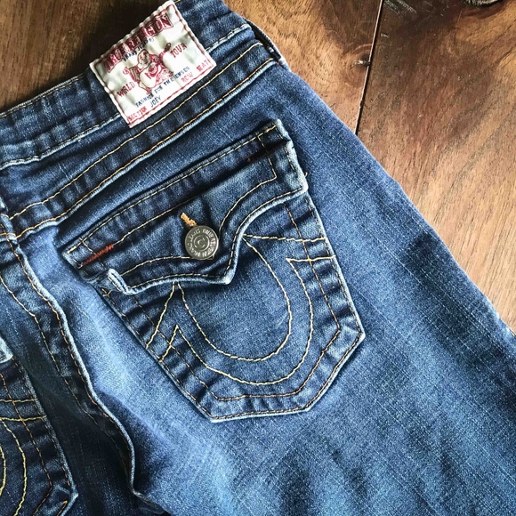 True Religion 28/32 Jeans EUC - Picture 6 of 6